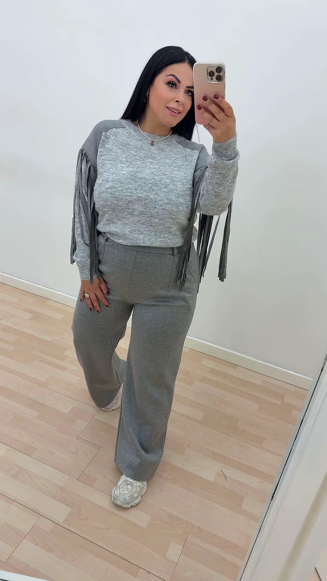 Pantatuta GREY