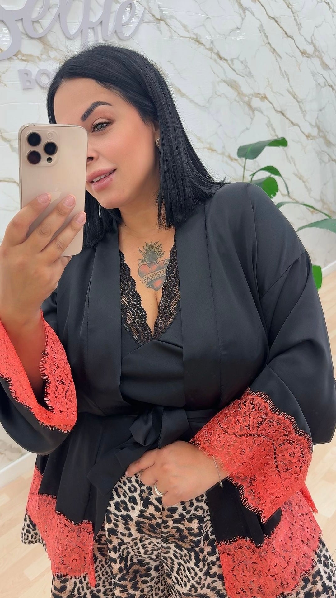 Top BLACK