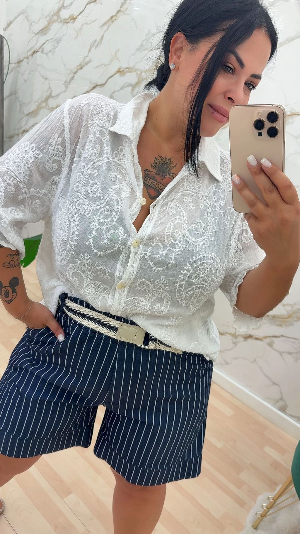 Short DOLLY
